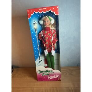 Mattel 1995 Caroling Fun Barbie Doll Special Edition 13966